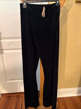 NATURAL LIFE Black Ribbed Velvet Pants NWT. Cut to length.